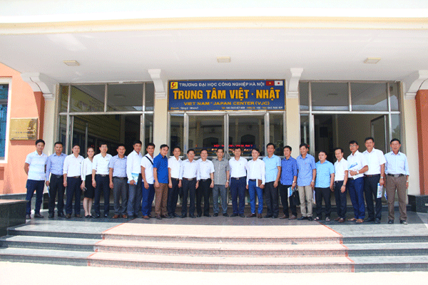 “LETCO là đơn vị rất đáng tin cậy để huyện Can Lộc hợp tác triển khai chương trình XKLĐ”