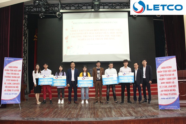 Gần 100 sinh viên trường Trung cấp DTNT Nghĩa Lộ (Yên Bái) tham quan tìm hiểu về LETCO – Trường ĐH Công nghiệp Hà Nội
