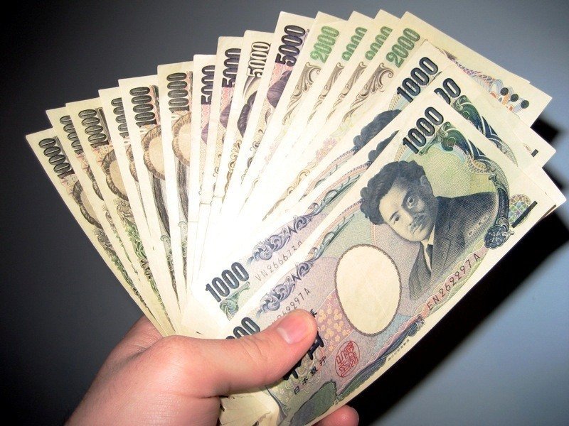 Du học Nhật Bản phát báo có thêm thu nhập
