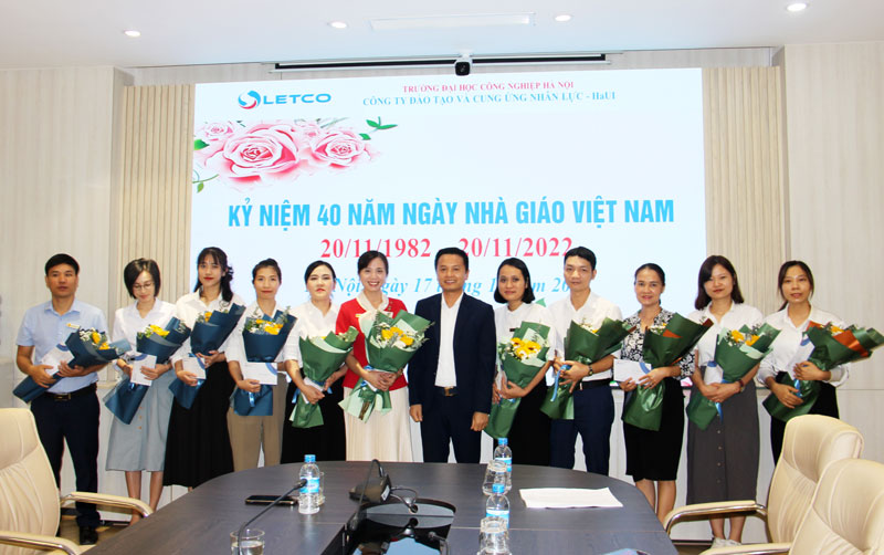 Gặp mặt kỷ niệm 40 năm Ngày Nhà giáo Việt Nam