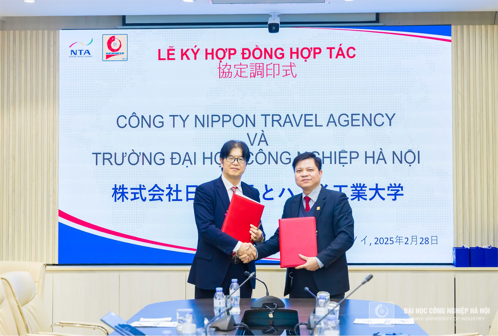 HaUI – Nippon Travel Agency ký thỏa thuận hợp tác phát triển nhân lực tại Nhật Bản