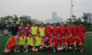 Giao hữu bóng đá LETCO – Ngân hàng Liên Việt