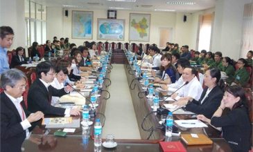Đoàn công tác tỉnh FUKUOKA thăm Trường ĐH Công nghiệp Hà Nội